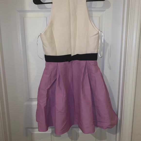 Spring dress - Picture 2 of 2